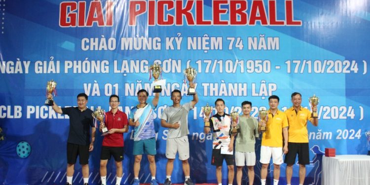 Gần 190 VĐV tham gia Giải Pickleball chào mừng kỷ niệm 74 năm Ngày giải phóng TP Lạng Sơn